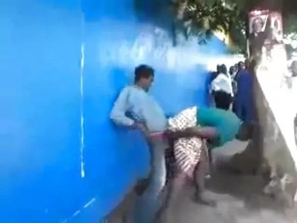 Caméra xxx ya bolumbu ya moindo oyo ebombami - ba caméras ya kobombama te.